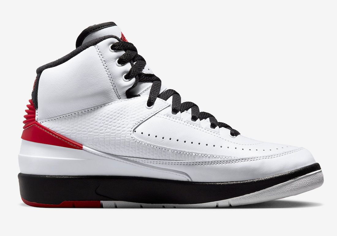 Air Jordan 2 Chicago