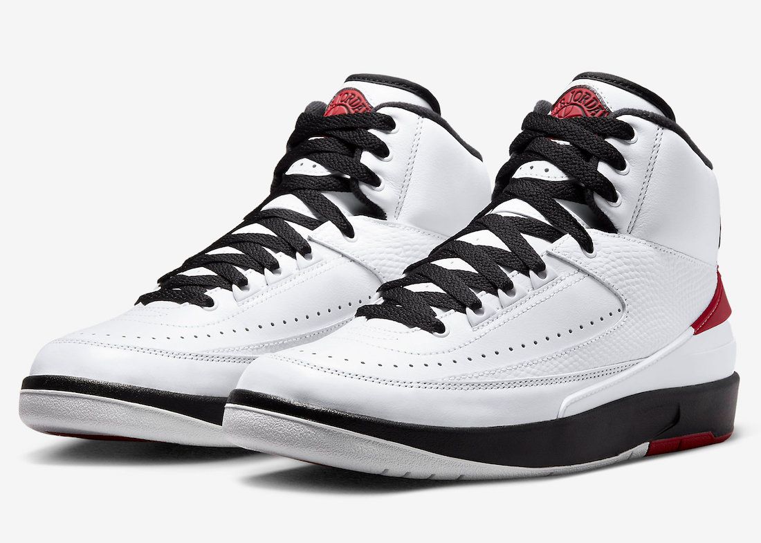 Air Jordan 2 Chicago