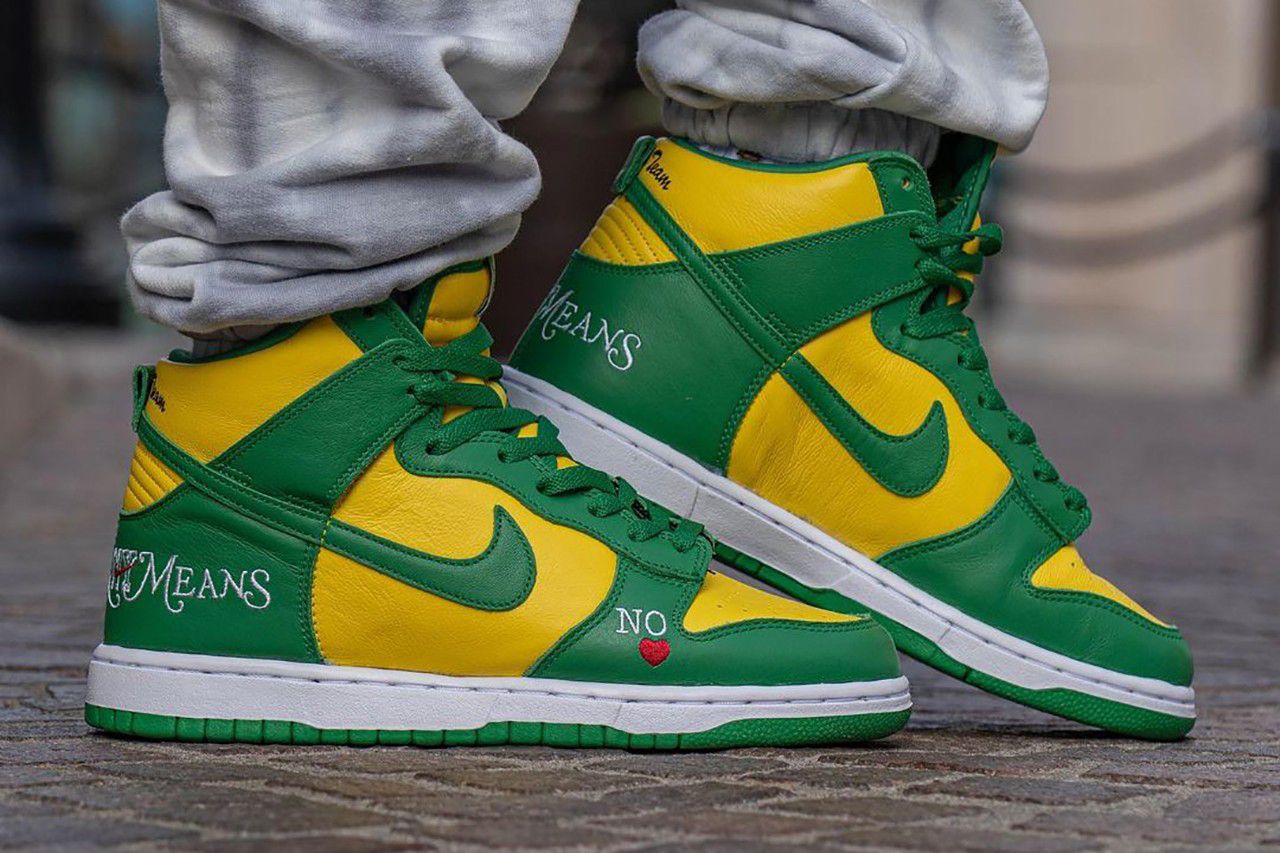 Supreme x Nike SB Dunk High By Any Means Brazil